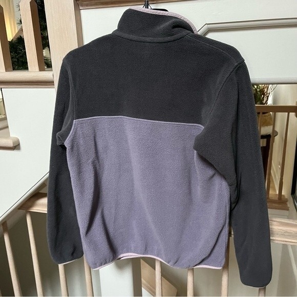 Patagonia's Lightweight Synchilla Snap-T Pullover in Smoky Violet S NWOT - Picture 7 of 12